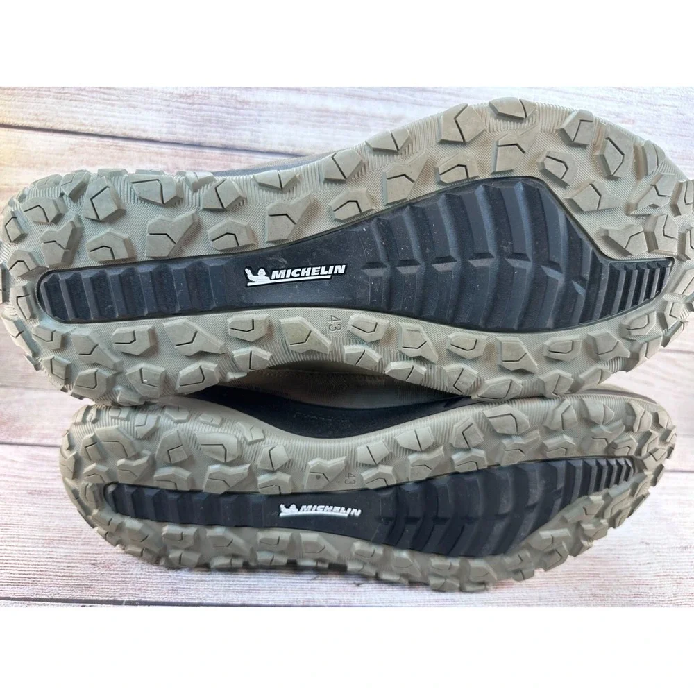 ECCO Ultra Terrain Waterproof Mid-cut Hiking Boot Mens Size 9-9.5 Tarmac Leather